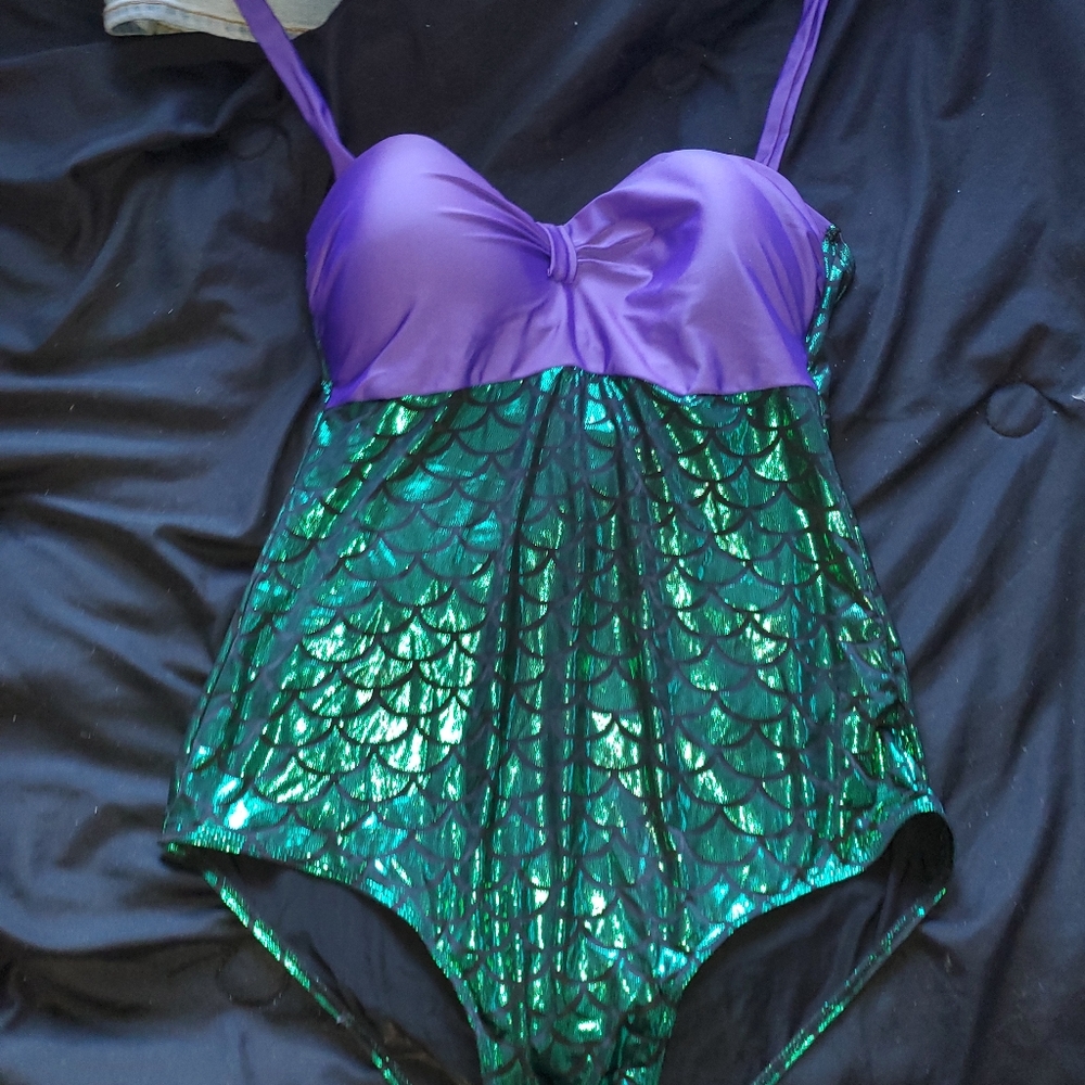 Womens mermaid bathingsuit